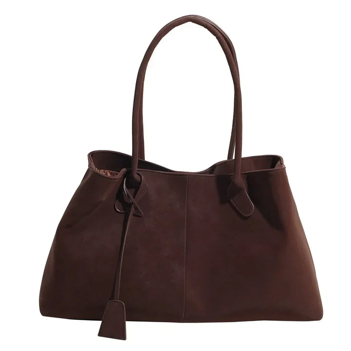 Suede bag with classic design