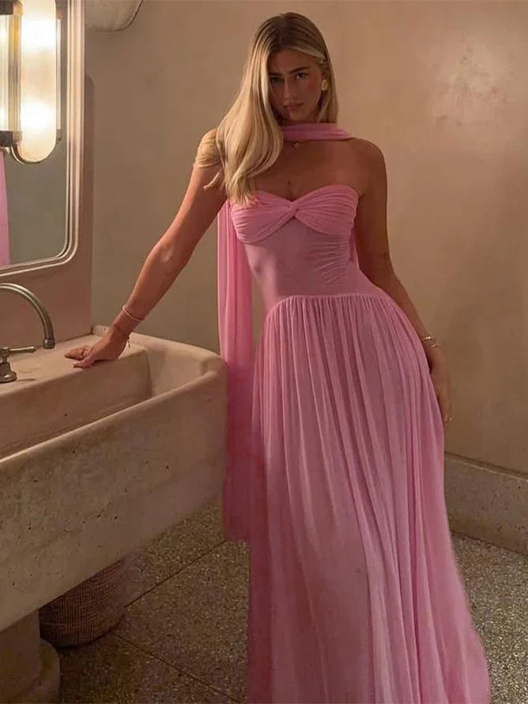 שמלת מקסי סטרפלס שיפון בעיצוב כיווצים בעיטור צעיף תואם - מיה