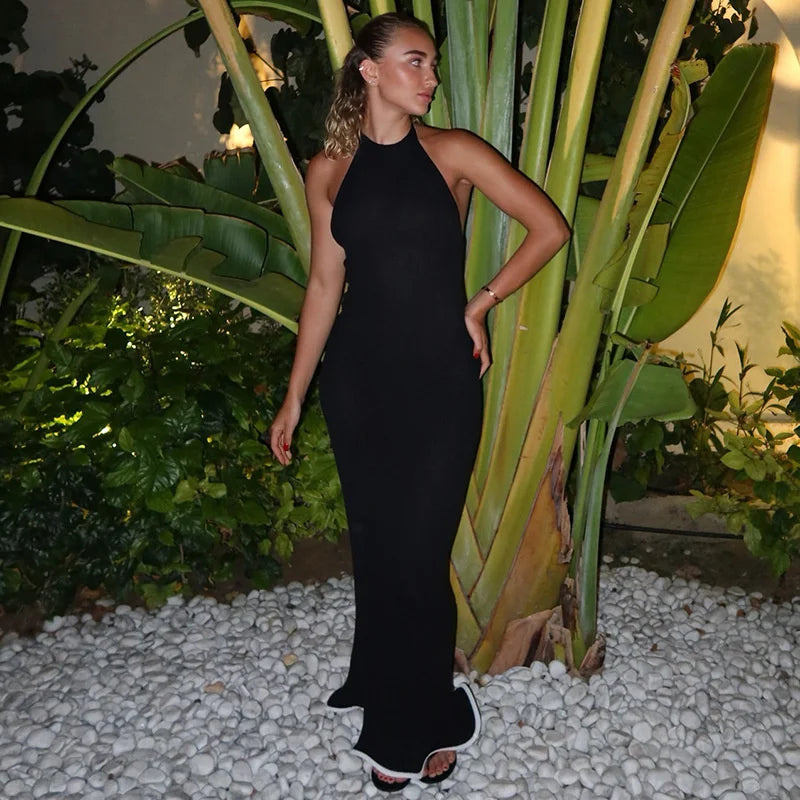 שמלת מקסי קולר קשירה בצוואר בעיצוב גב פתוח וגלים - מאקסימה