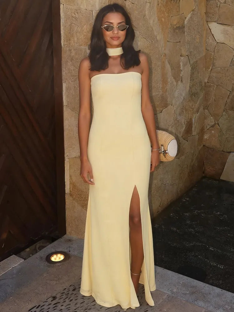 שמלת מקסי סטרפלס אלגנטית בעיצוב שסע בעיטור צעיף תואם - לוס