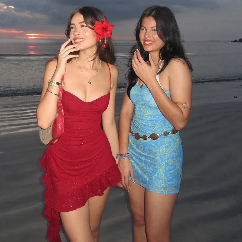 שמלת מיני נצנצים בעיצוב אסימטרי בעיטור מלמלה - קסם