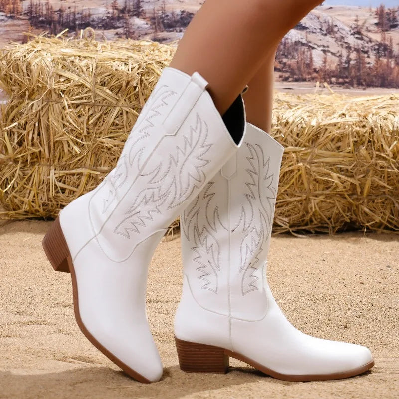 Faux leather cowboy boots with embroidered illustrations - Tennessee