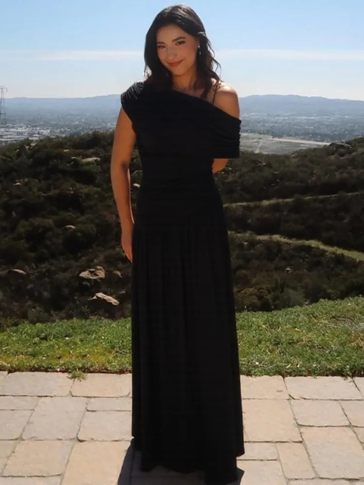 שמלת מקסי קיפולים אלגנטית כתף חשופה - מיילין