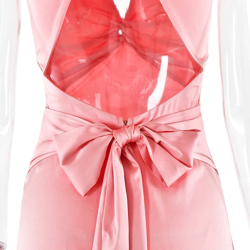 שמלת מקסי סאטן בעיצוב קשירות בגב - ברטה