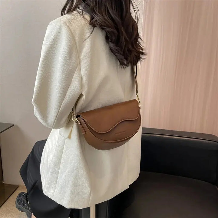 Faux leather bag with thick strap