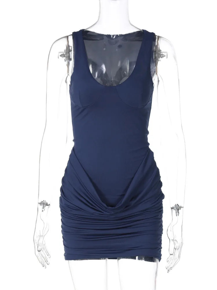 שמלת מיני בייסיק צמודה בעיצוב כיווצים - LIV