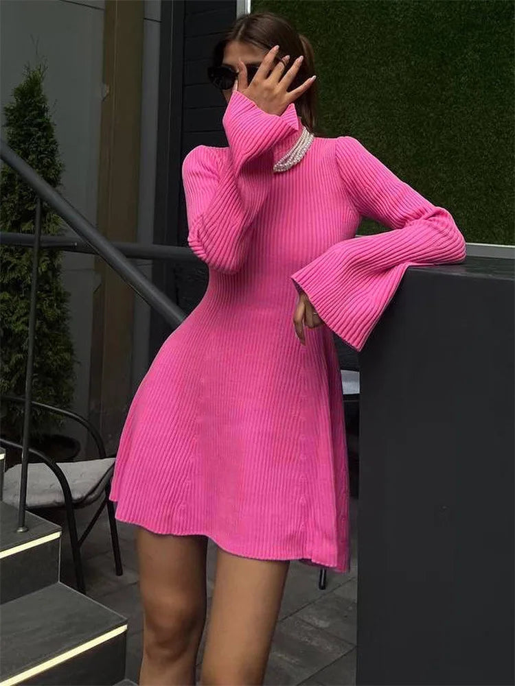 שמלת מיני סרוגה צווארון גולף - יאנה