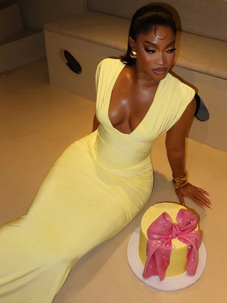 Maxi dress with pleats and gathers, V-neckline - Pearly