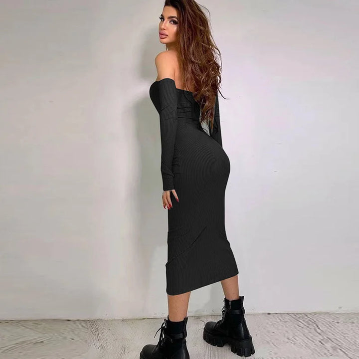 שמלת מידי סרוגה כתפיים חשופות - מקיילה