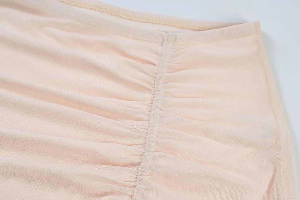 סט שני חלקים בעיצוב כיווצים טופ וחצאית מקסי מלמלה בעיטור שסע - Fernanda