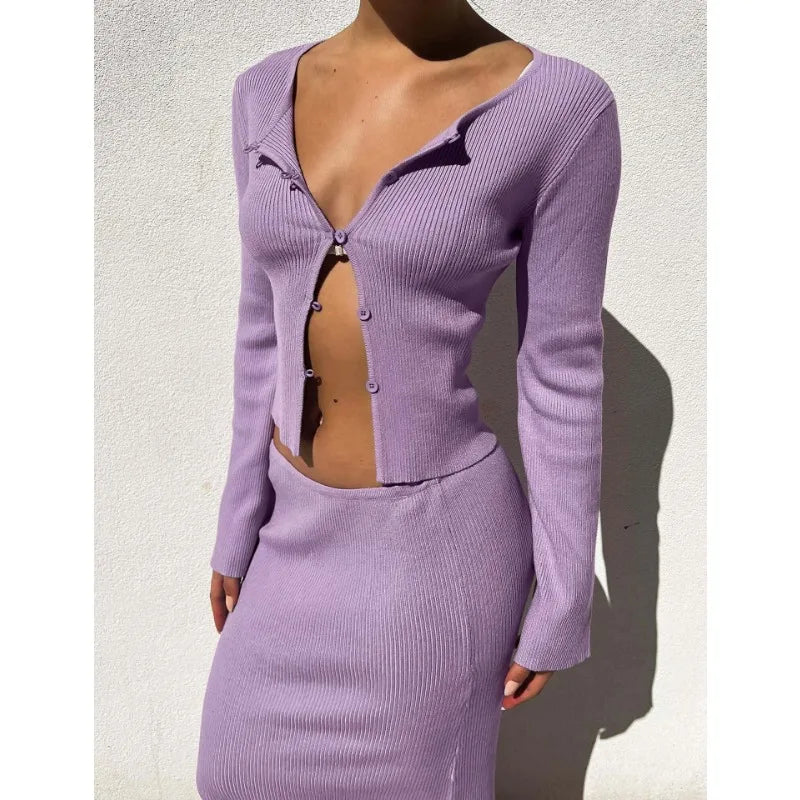 סט שני חלקים סרוג חצאית מקסי וחולצת כפתורים - כליל