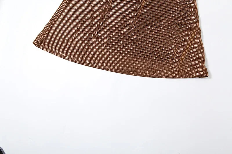 שמלת מקסי צמודה בעיטור ריבועים מנצנצים בעיצוב גב חשוף - Genesis