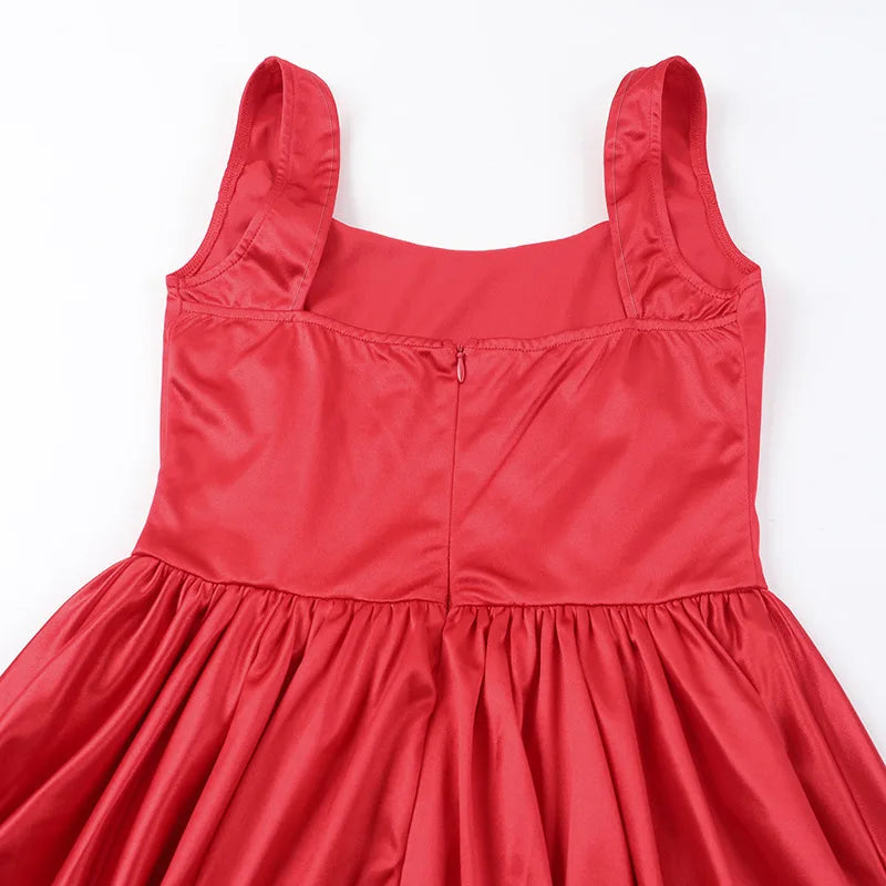 שמלת מיני סאטן בגזרת בלון - שנדי