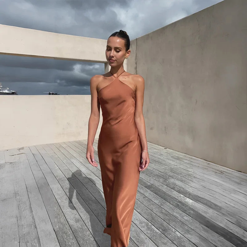 שמלת מקסי סאטן אלגנטית - קלייר