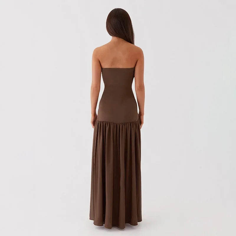 שמלת מקסי סטרפלס בעיצוב שיפון בעיטור שסע - פיה