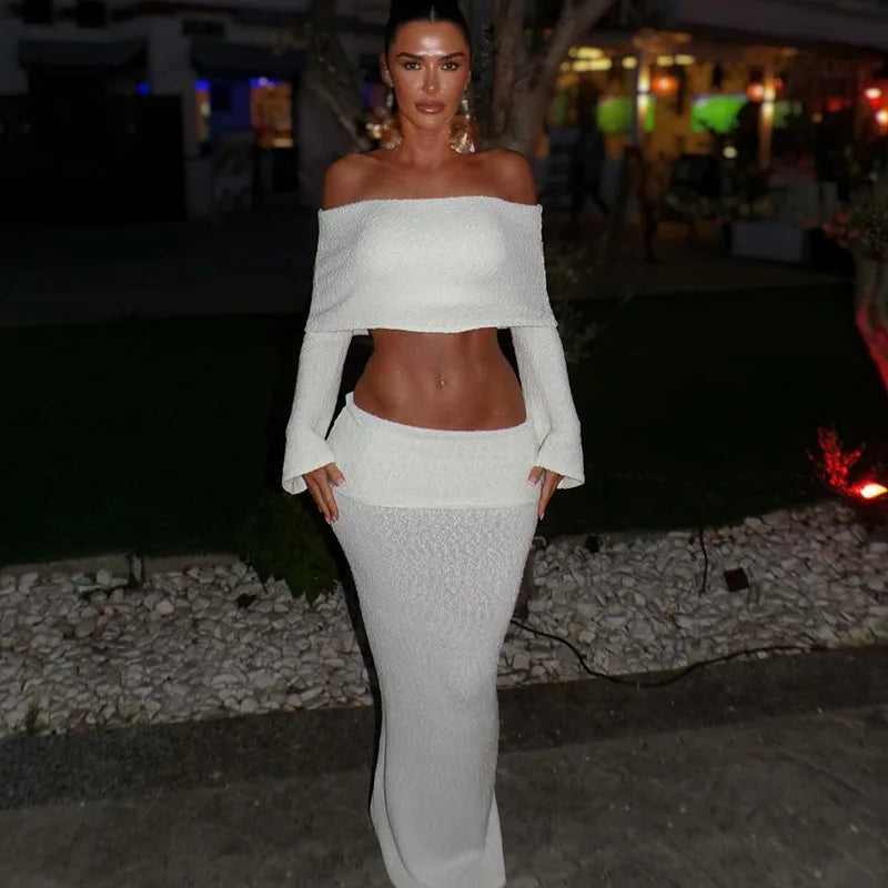 סט שני חלקים סרוג חצאית מקסי וחולצת כתפיים חשופות - עופרי