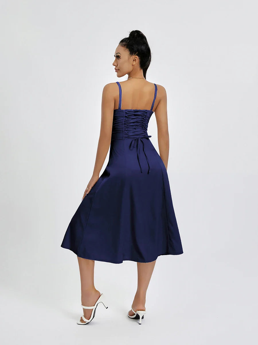 שמלת מידי קיצית בעיצוב כפרי בעיטור שסע - אלדורי