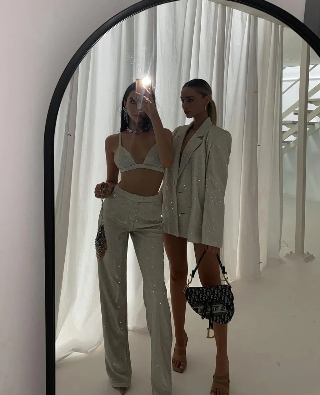 חליפת נצנצים 3 חלקים גוזיה בלייזר ומכנסיים גזרה גבוהה ארוכים - פאשה