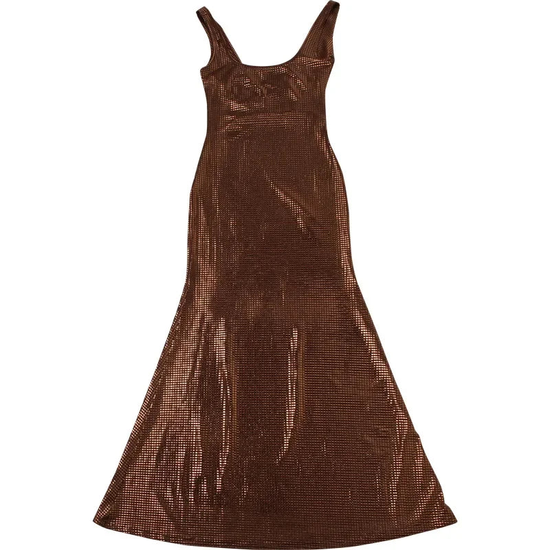 שמלת מקסי צמודה בעיטור ריבועים מנצנצים בעיצוב גב חשוף - Genesis