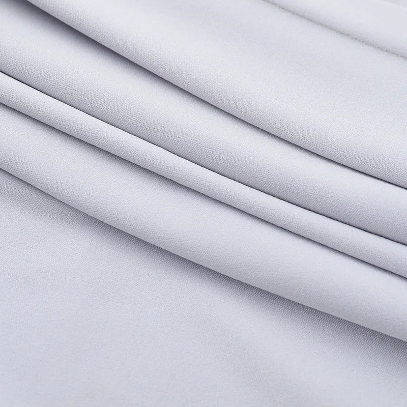 שמלת מיני מחויטת בגזרת A בעיצוב מחשוף - נעמי