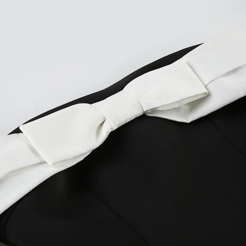 שמלת מיני בגזרת A בעיטור פפיון כתפיים חשופות - הלני