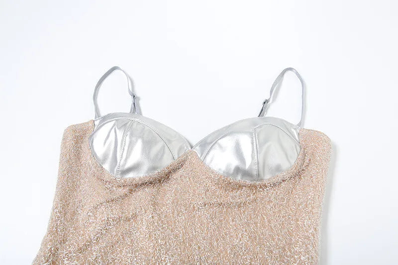 שמלת מיני נצנצים צמודה - פיקסי