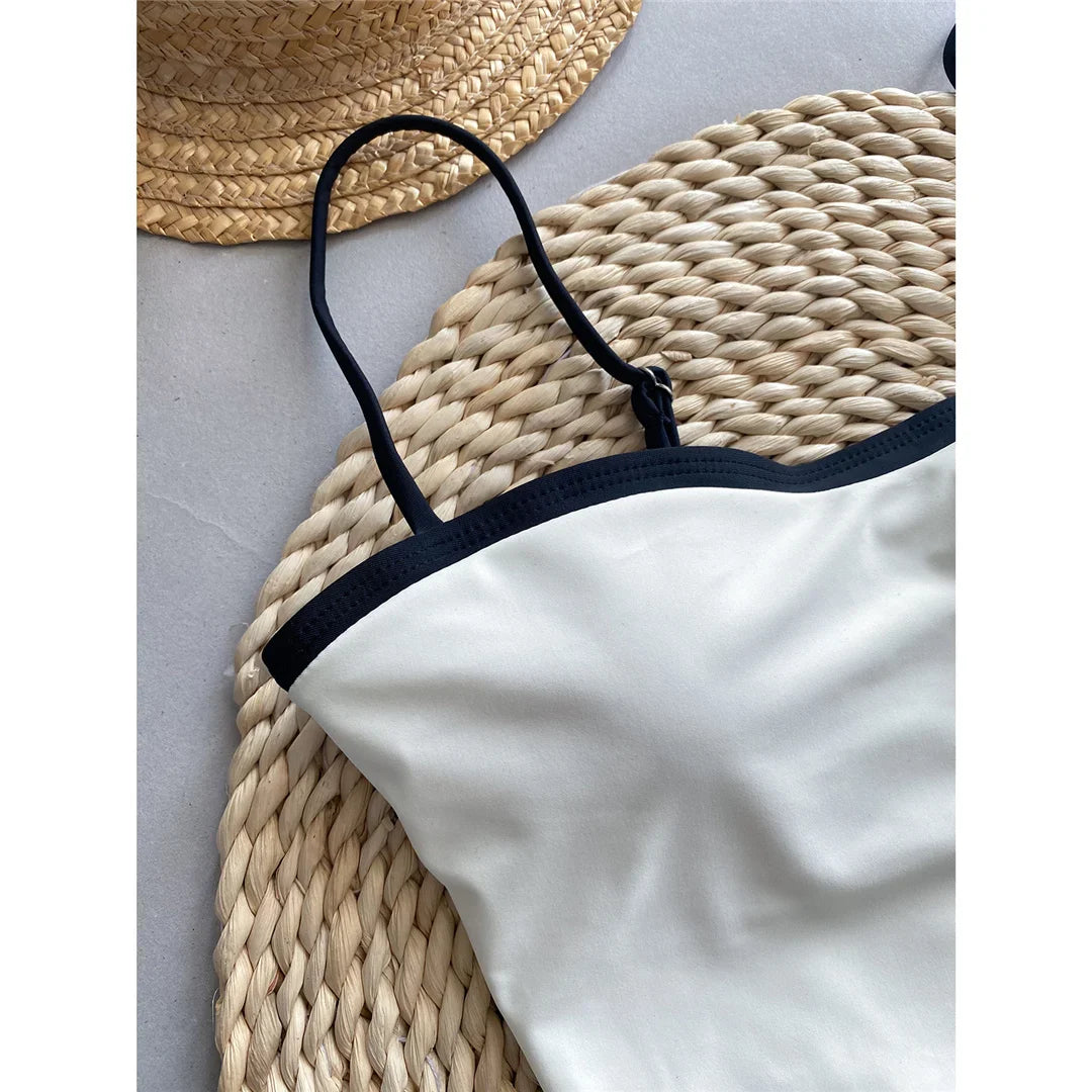 בגד ים שלם גזרה גבוהה סטייל וינטג' - חווה