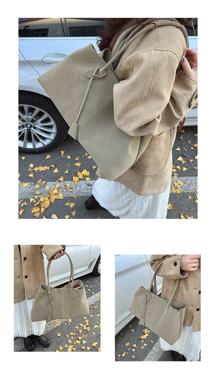 Suede bag with classic design