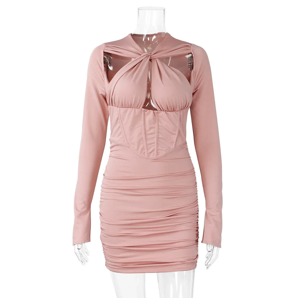 שמלת מיני כיווצים בגזרת מחוך בעיצוב קרוס ופתחים - PIA