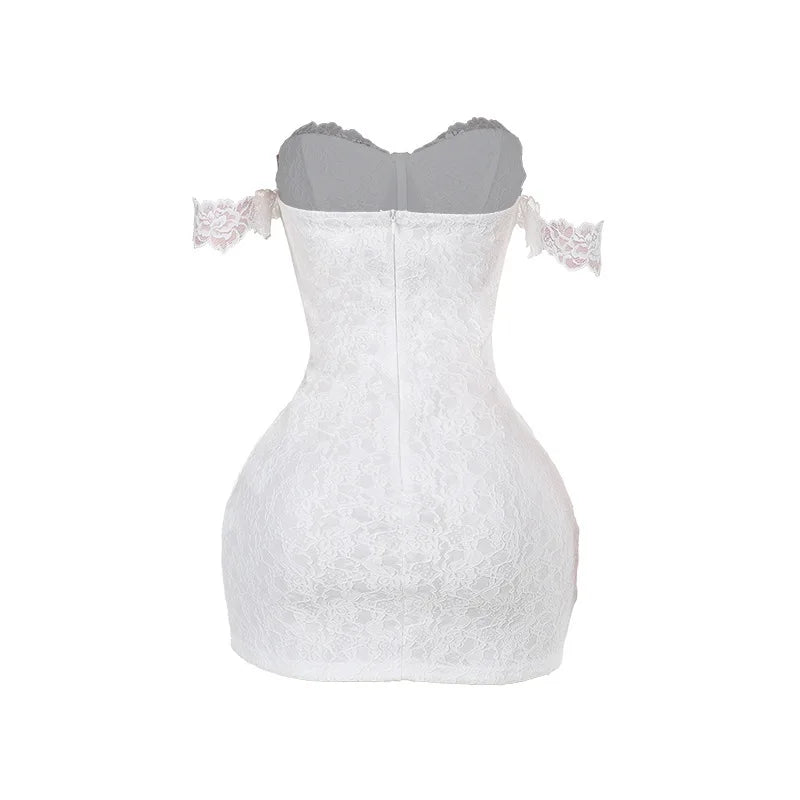 שמלת מיני תחרה צמודה בעיצוב מחוך כתפיות נופלות - פייסיס