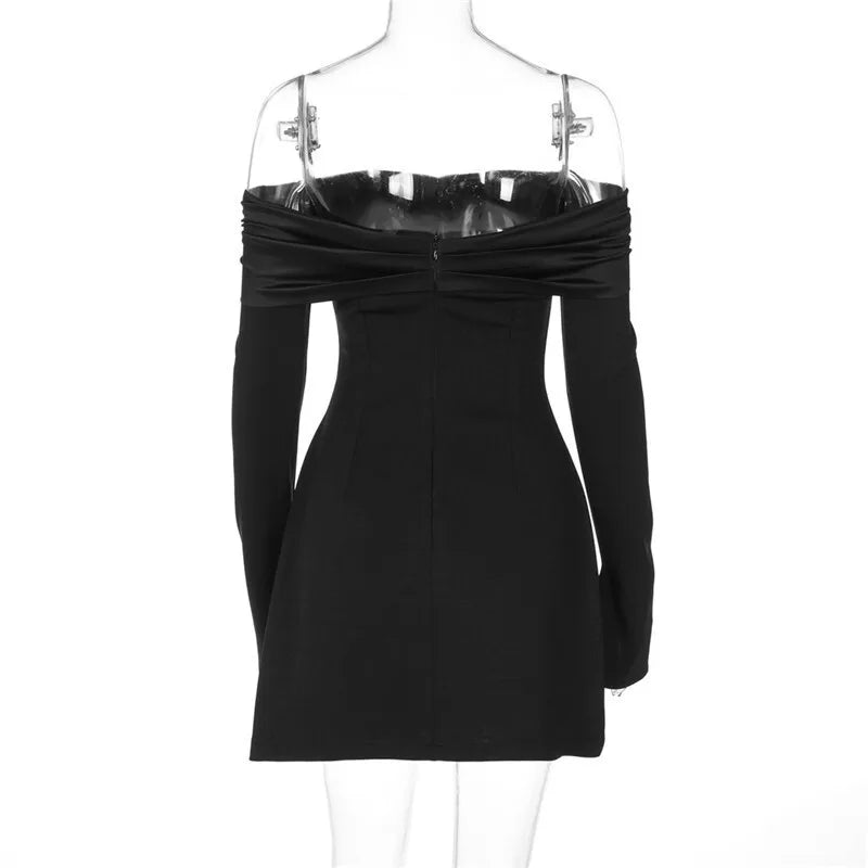 שמלת מיני בגזרת A כתפיים חשופות בעיטור כפתורים - מיליאן