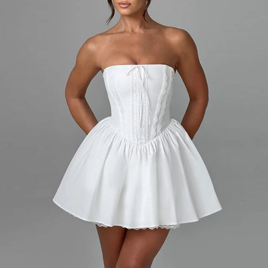 שמלת מיני בגזרת A קשירה בגב להצמדה במותן סטייל כפרי - Reya