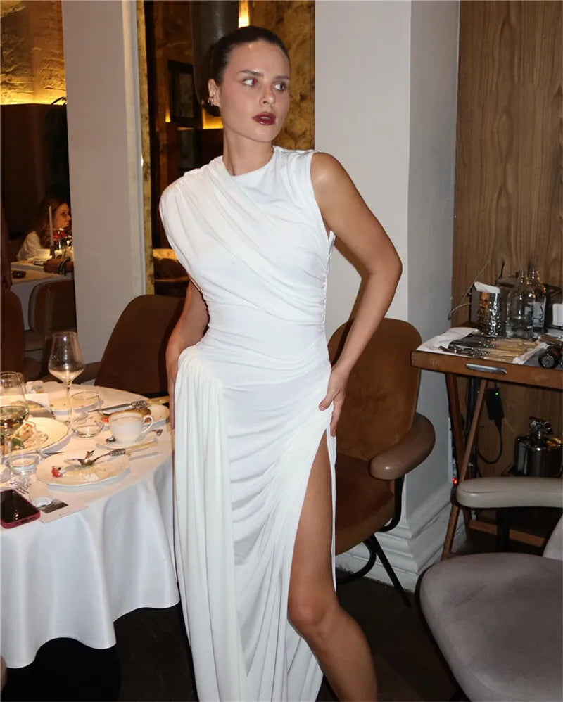 שמלת מקסי קיפולים בעיצוב שסע - אייז'ה