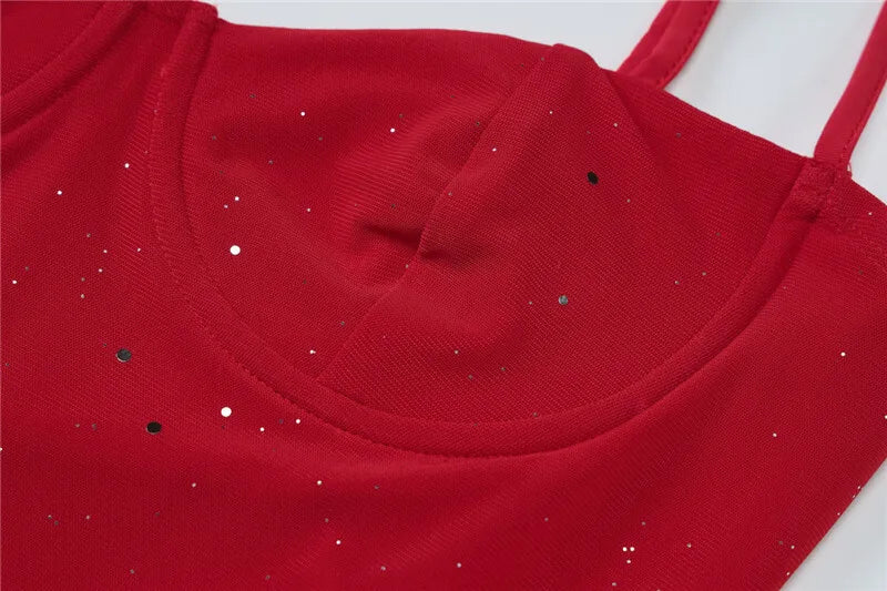 שמלת מיני נצנצים בעיצוב אסימטרי בעיטור מלמלה - קסם