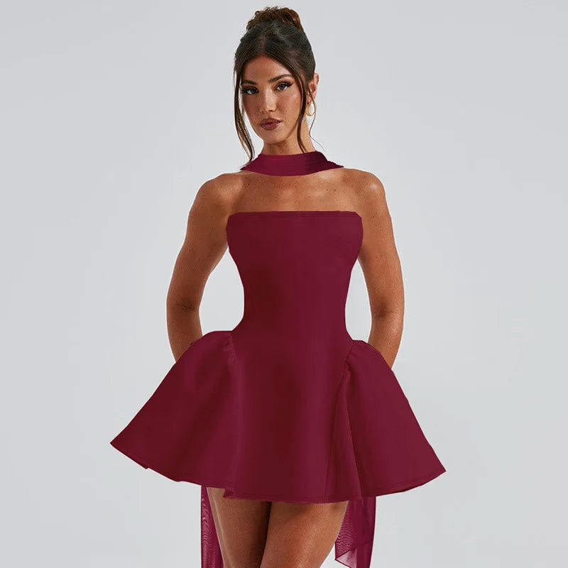 שמלת מיני סטרפלס בגזרת A בעיטור צעיף תואם - Amelie