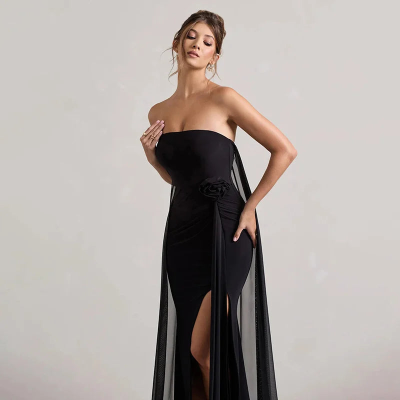 שמלת מקסי סטרפלס בעיצוב שסע ושובל שיפון בעיטור פרח - אנג'לס