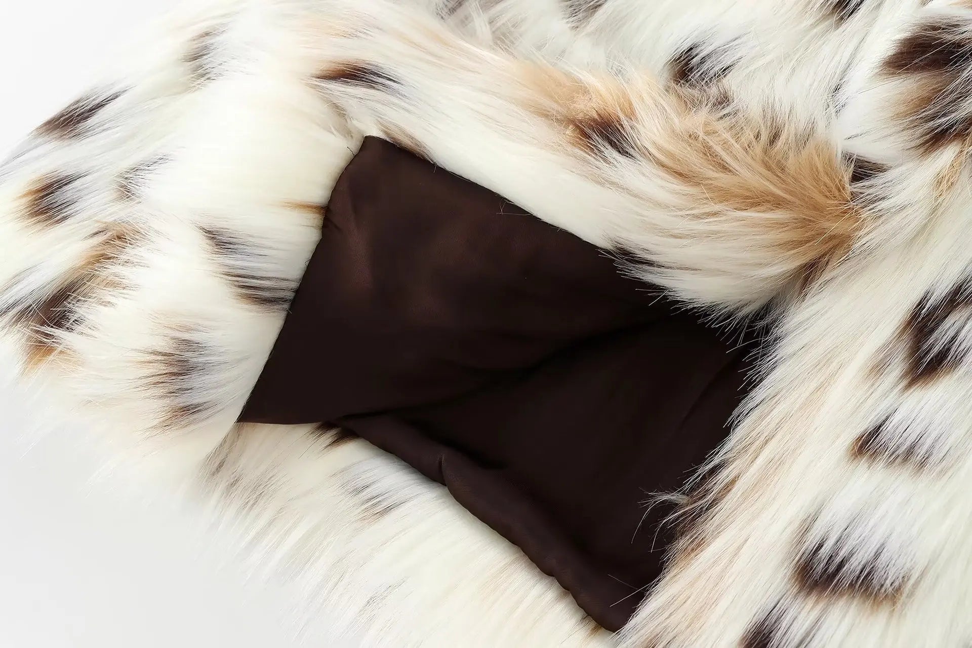 מעיל פרווה - רירי