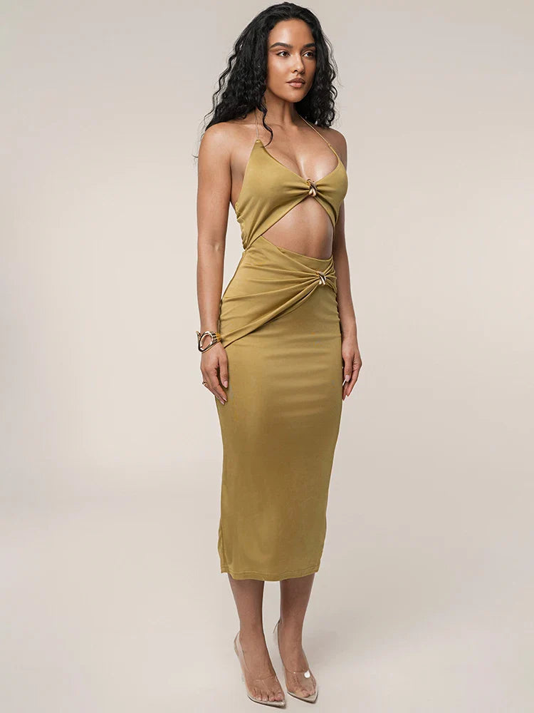 שמלת מידי צמודה בעיצוב שרשרת ופתח בעיטור אבזמים - ג'ון