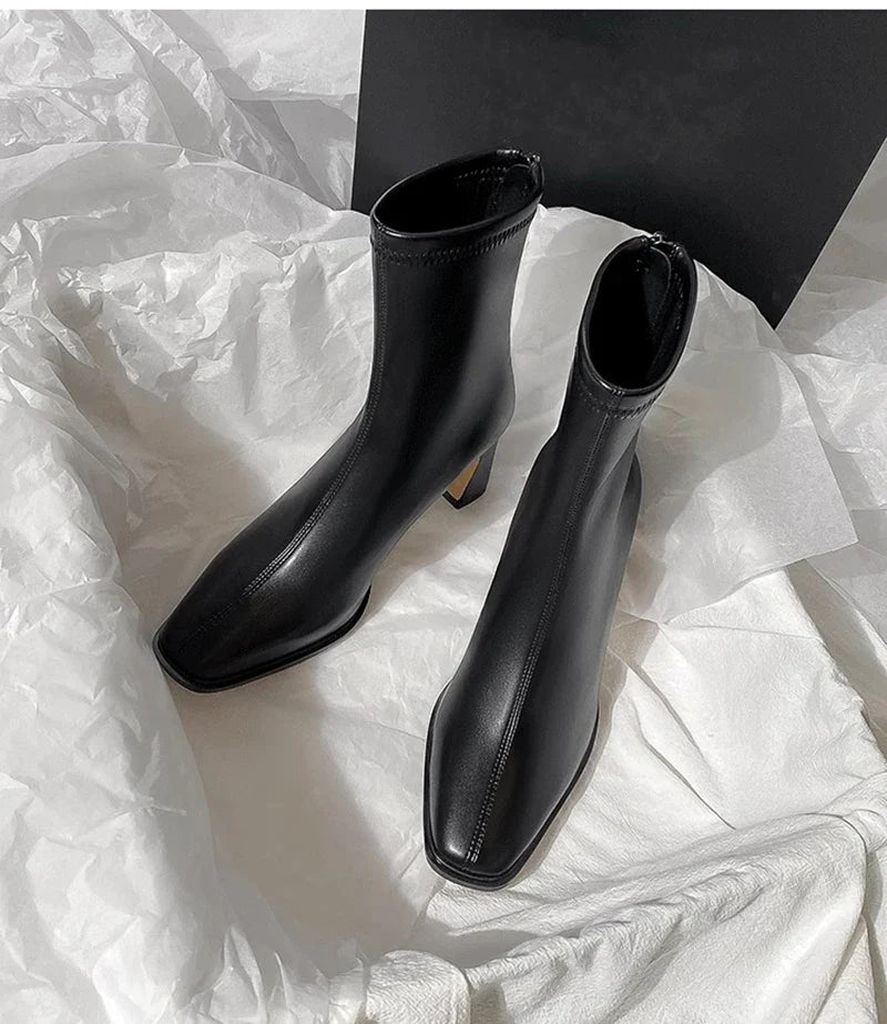 מגפי עקב דמוי עור -מיי