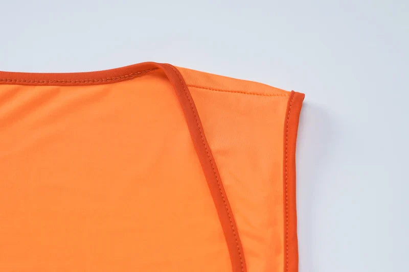 שמלת מיני צמודה - בריק