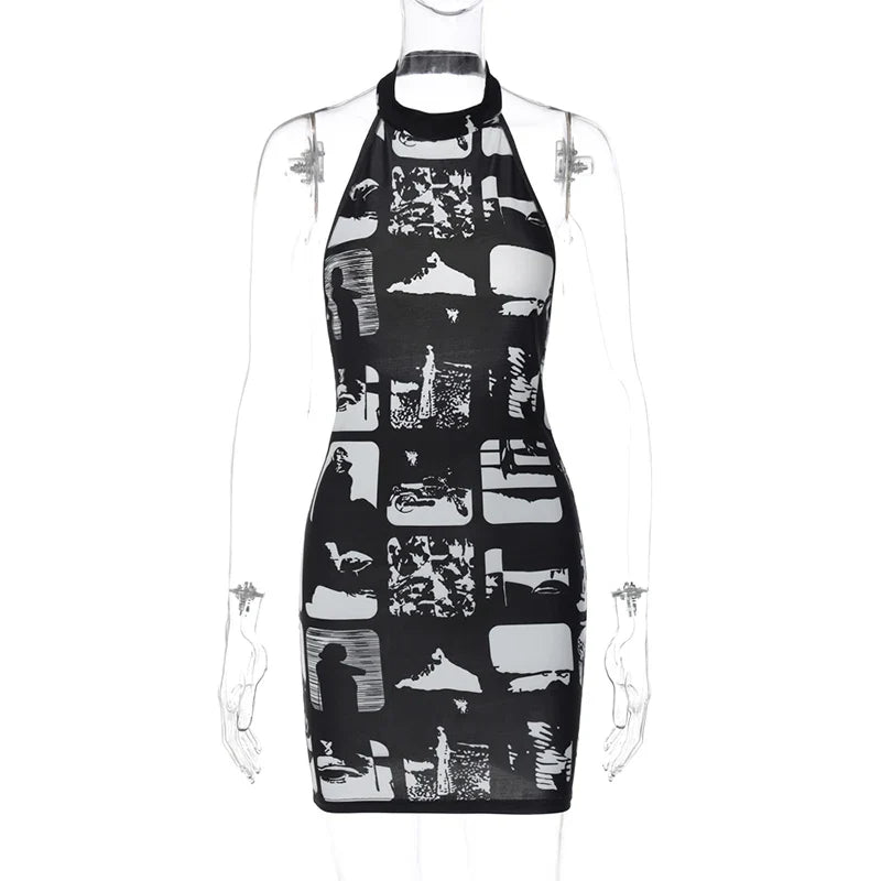 שמלת מיני קולר בעיצוב הדפס מונוכרום - Tessa