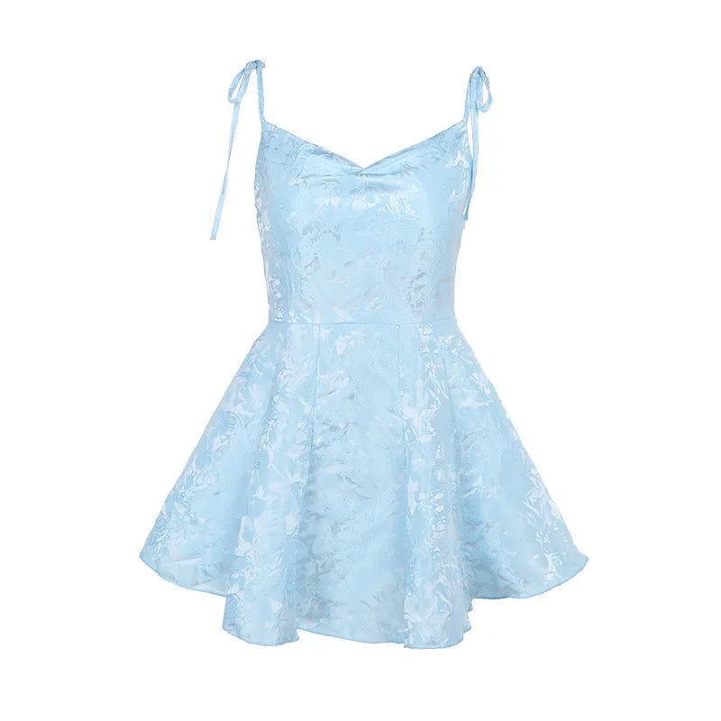 שמלת מיני בגזרת A קשירה בכתפיות בעיטור רקמת איורי פרחים - Marisol