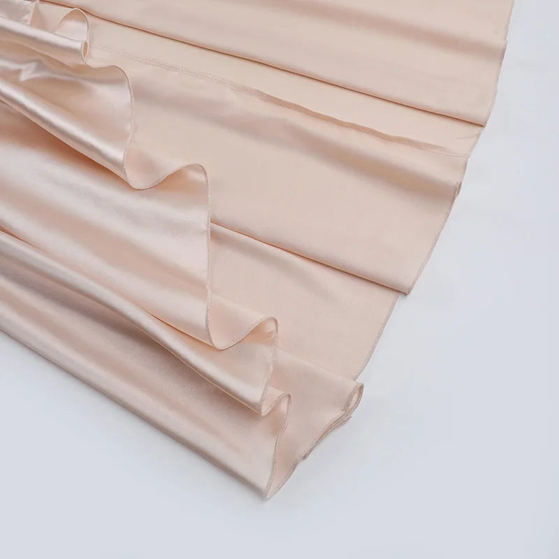 שמלת מקסי סאטן מלמלה בעיטור שסע - סיאנה