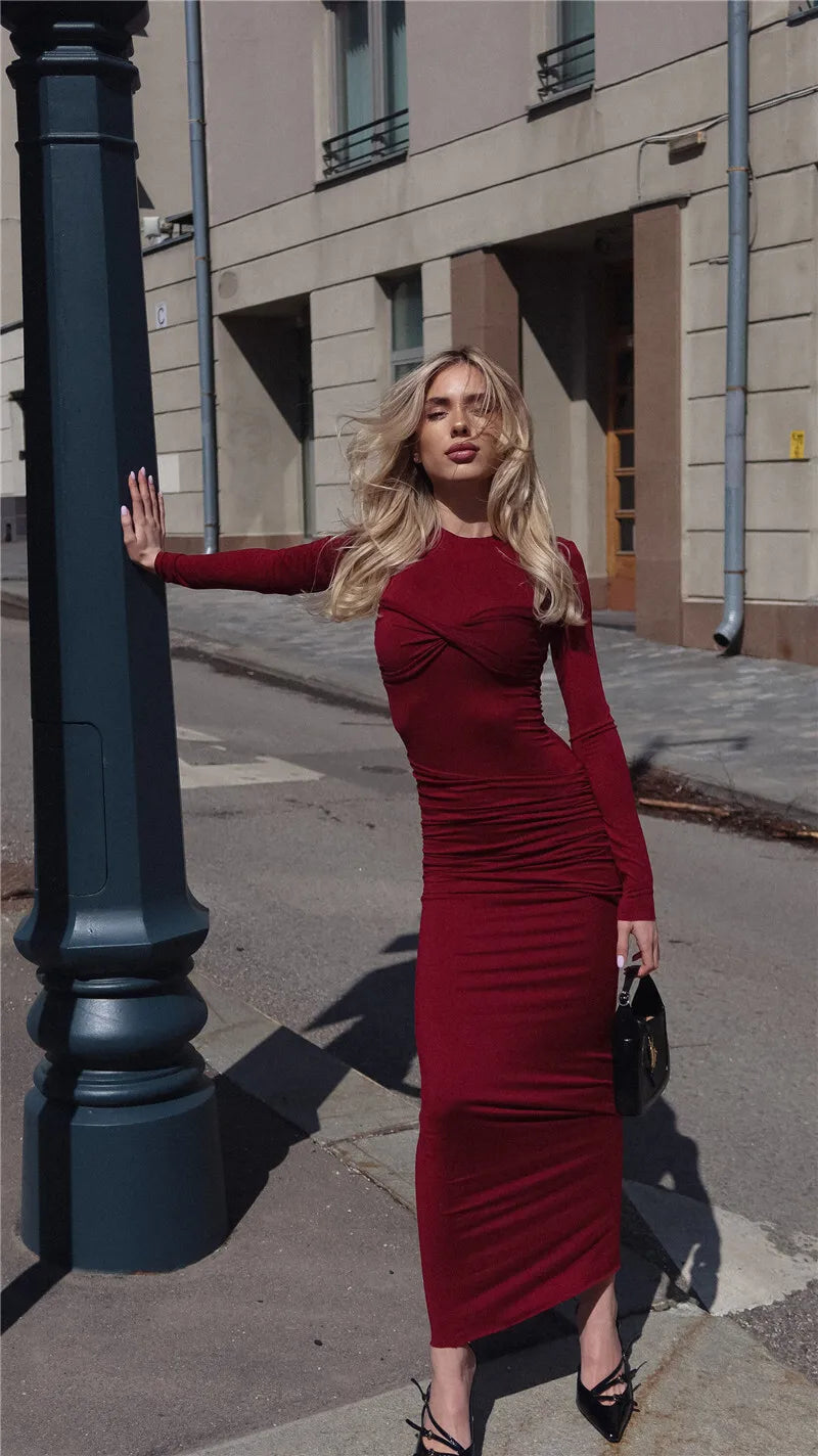 שמלת מקסי צמודה בעיצוב כיווצים - לין