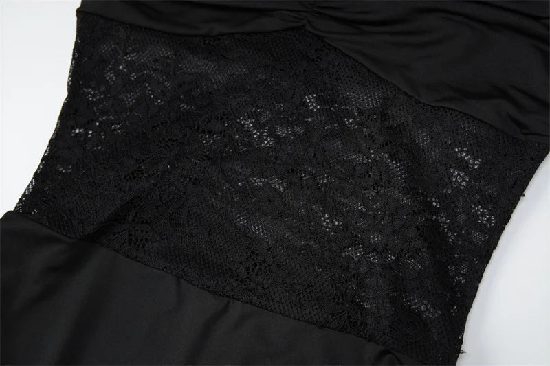 Ruched mini dress with a lace design - ORA
