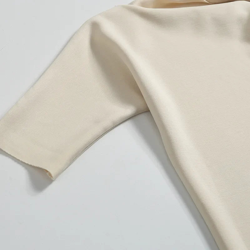 שמלת מיני צמודה בעיצוב שרוול מגולגל  - KIKI