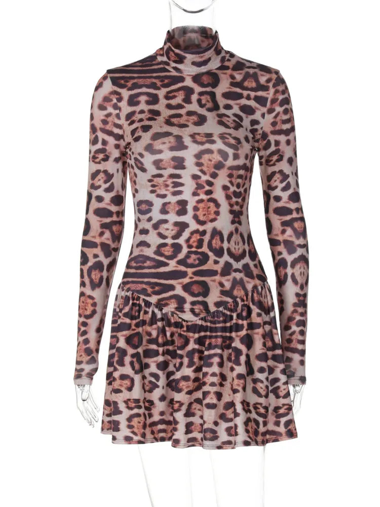 שמלת מיני מנומרת מלמלה - סיסי