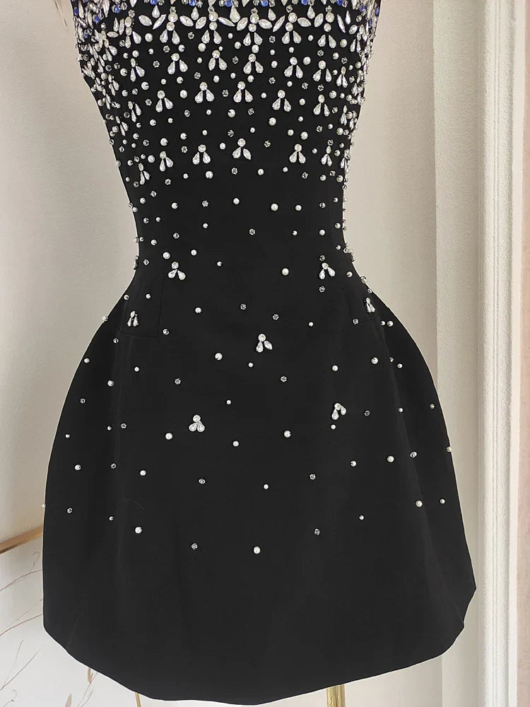 שמלת מיני/מידי סטרפלס בעיטור יהלומים - MELIKA