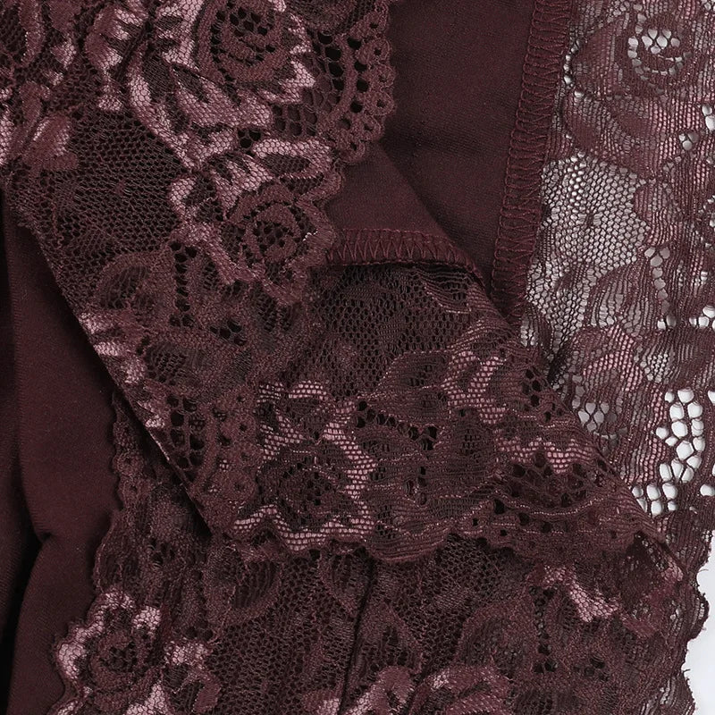 שמלת מיני בעיטור תחרה ופתח - ריטה