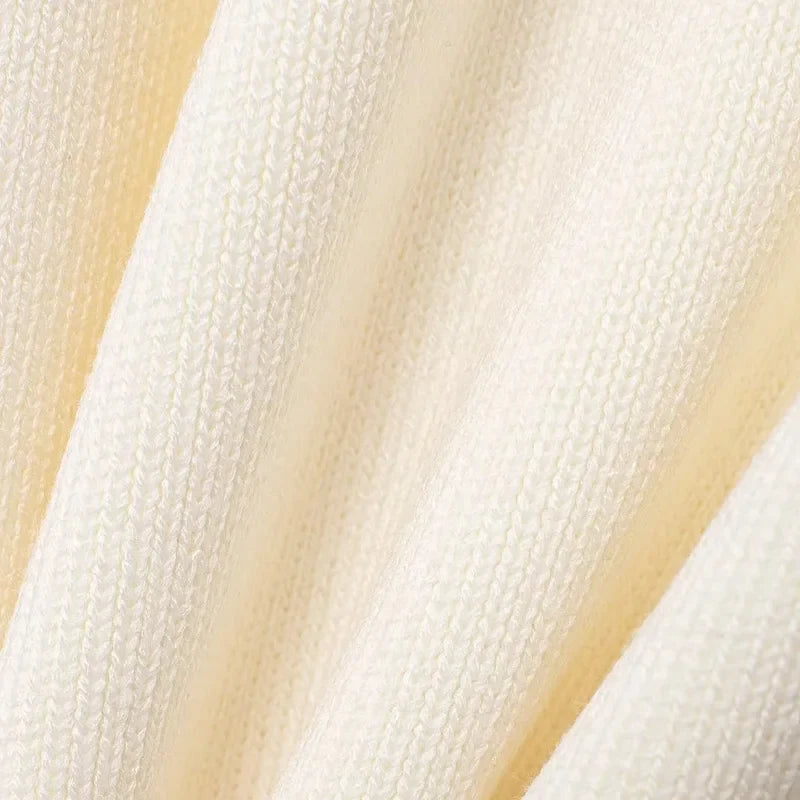 סריג אלגנטי ללא שרוולים - קורי